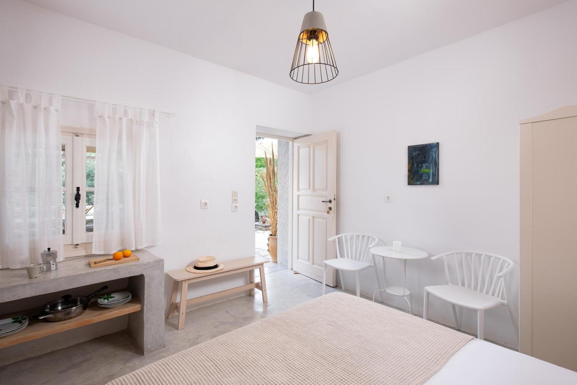 Lithea Villas And Studios By The Sea Agios Petros  Dış mekan fotoğraf