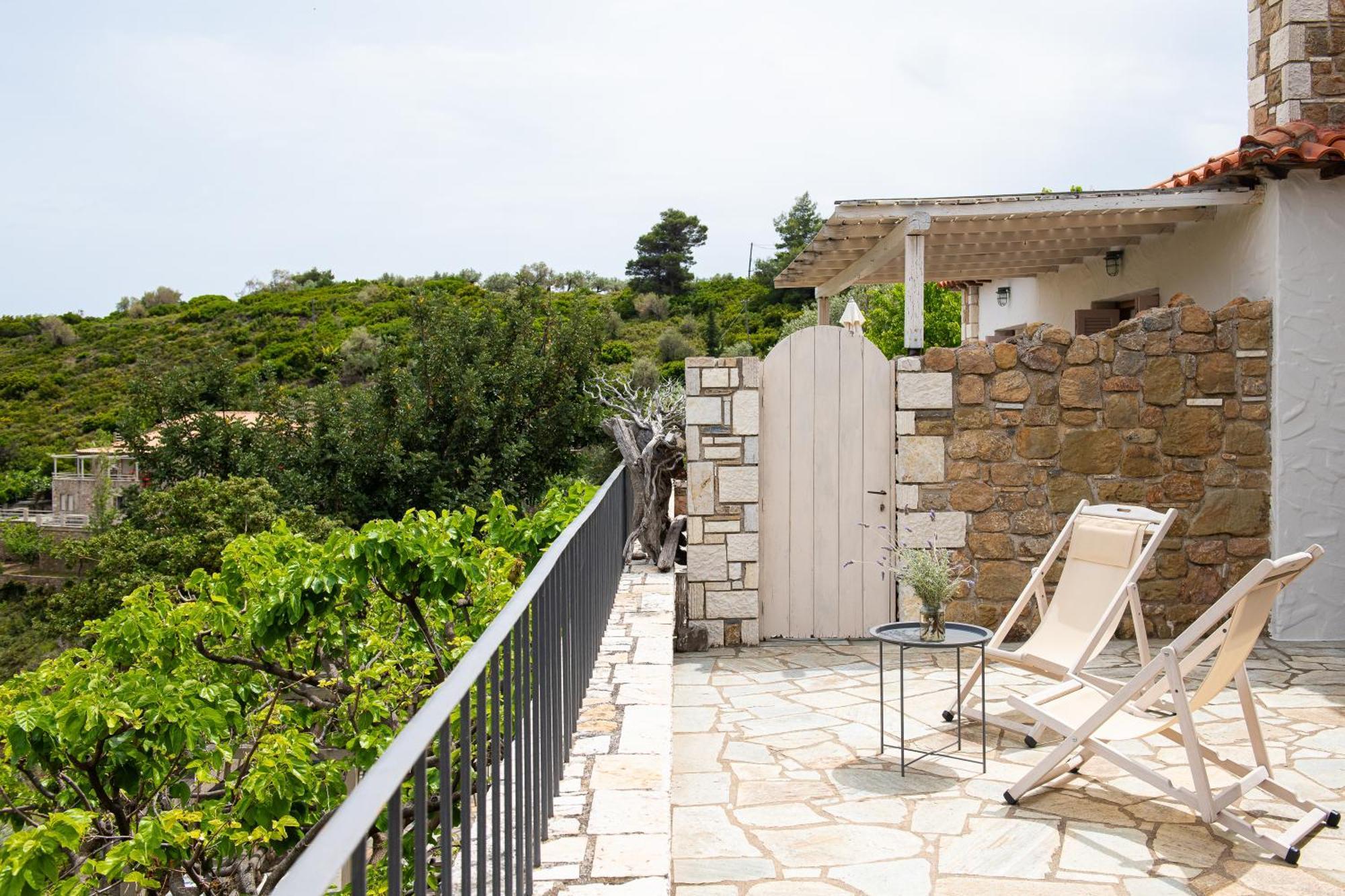 Lithea Villas And Studios By The Sea Agios Petros  Dış mekan fotoğraf